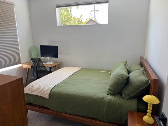 New Sellwood Home | Dual Private Baths | 90 Walk Score